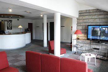 Aireco Hotell Cazères-sur-lʼAdour Exteriör bild