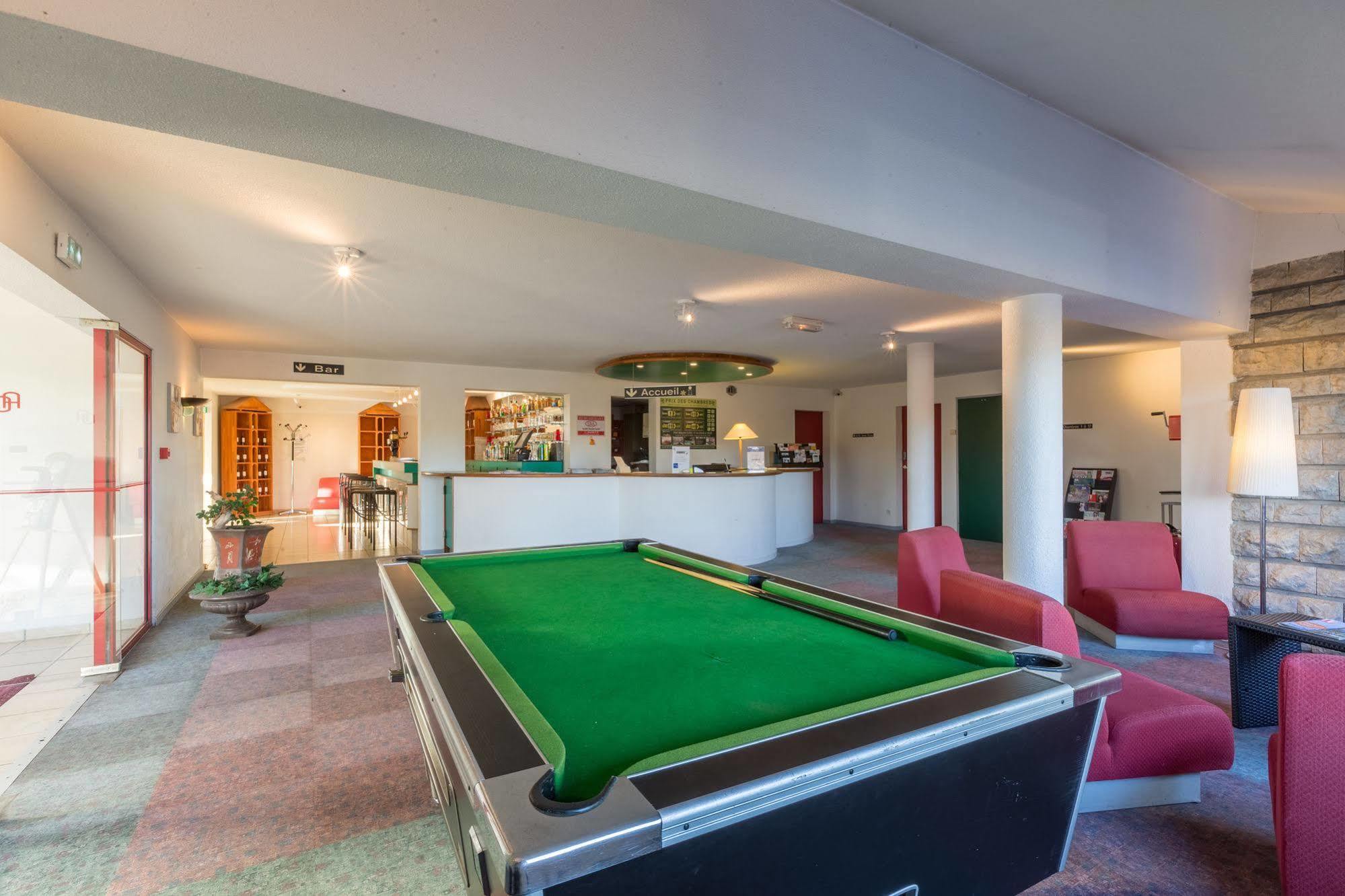 Aireco Hotell Cazères-sur-lʼAdour Exteriör bild